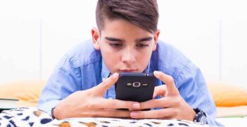 depressione negli adolescenti e uso dei social